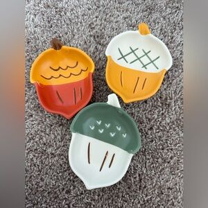 Hallmark acorn decorative dishes